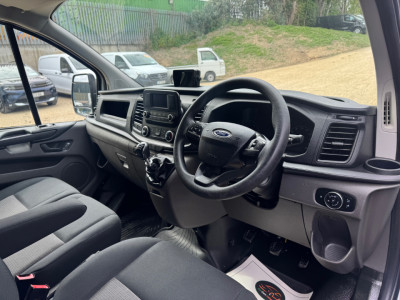 2022 Ford Transit Custom