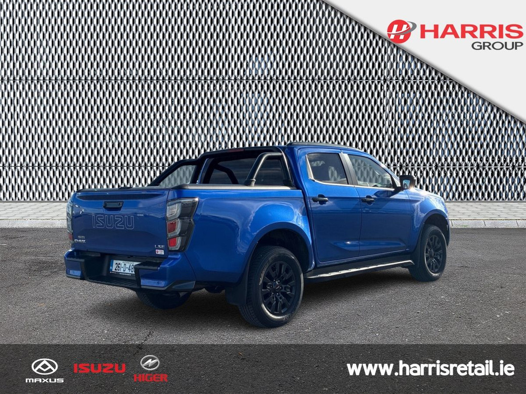 2026 Blue Isuzu D-MAX