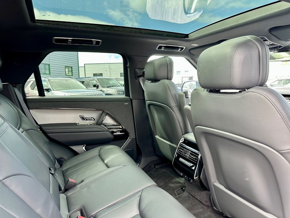 2026 Land Rover Range Rover Sport