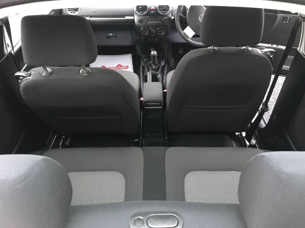 2010 Volkswagen Beetle