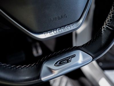 2023 Peugeot 5008