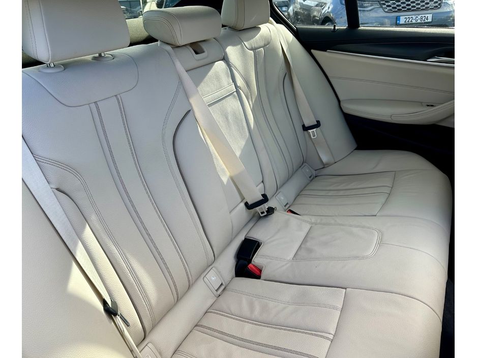 2022 BMW 5 Series