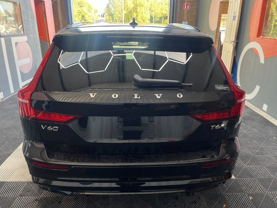 2025 Volvo V60