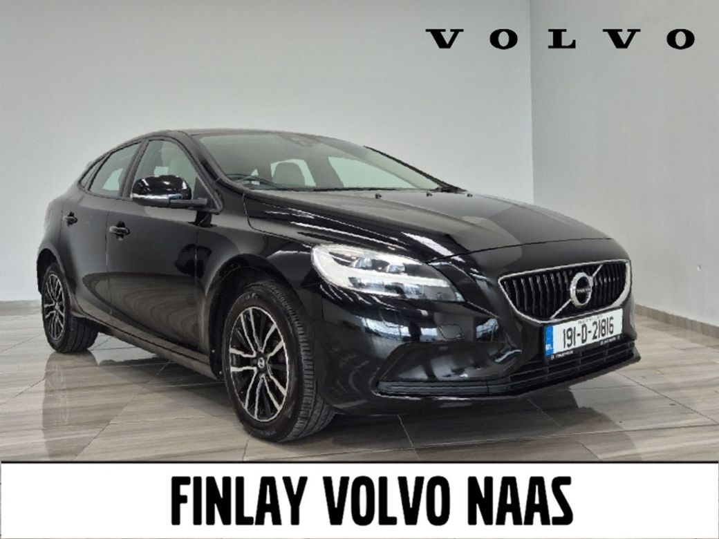 2019 Volvo V40