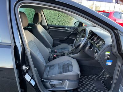 2017 Volkswagen Golf