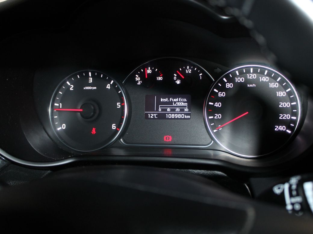 2019 Kia Carens