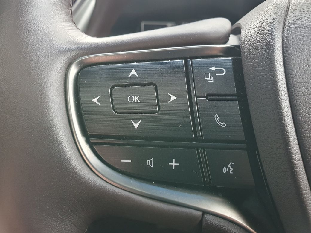 2019 Lexus ES 300h