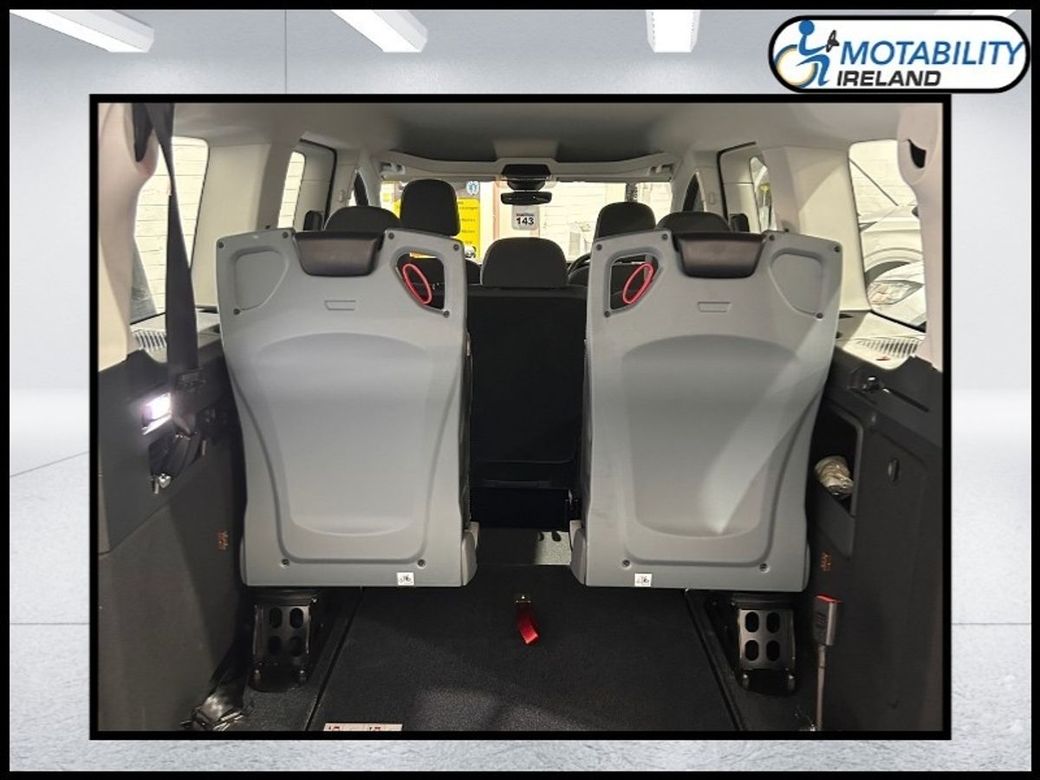 2026 Volkswagen Caddy Maxi Life