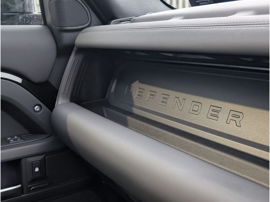 2025 Land Rover Defender