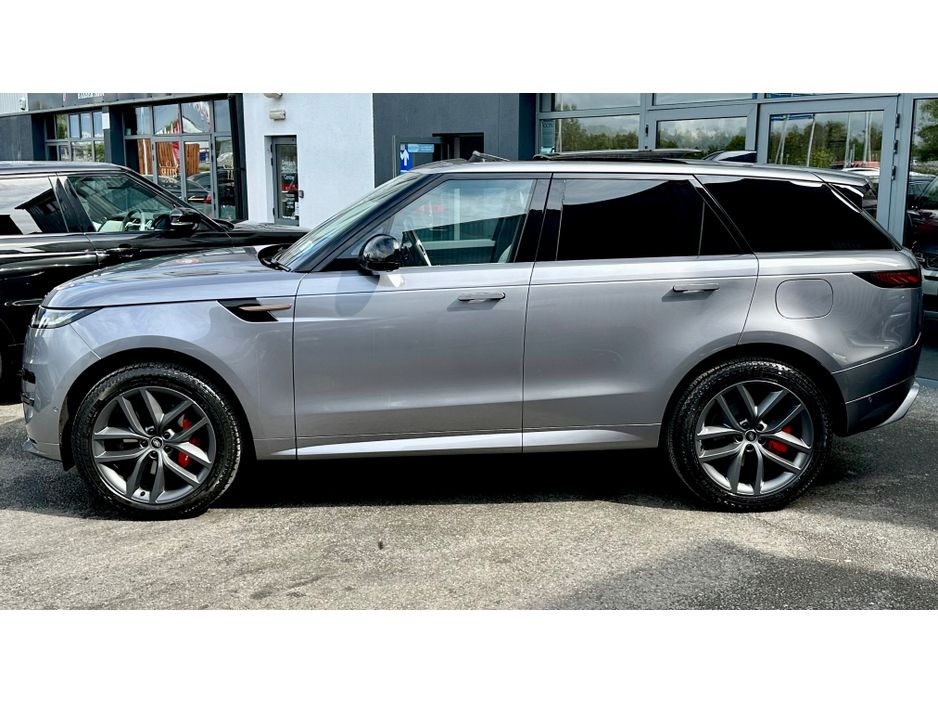 2025 Land Rover Range Rover Sport