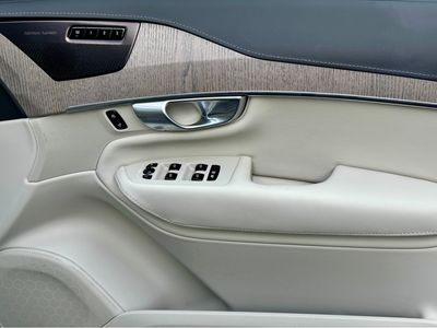 2022 Volvo XC90