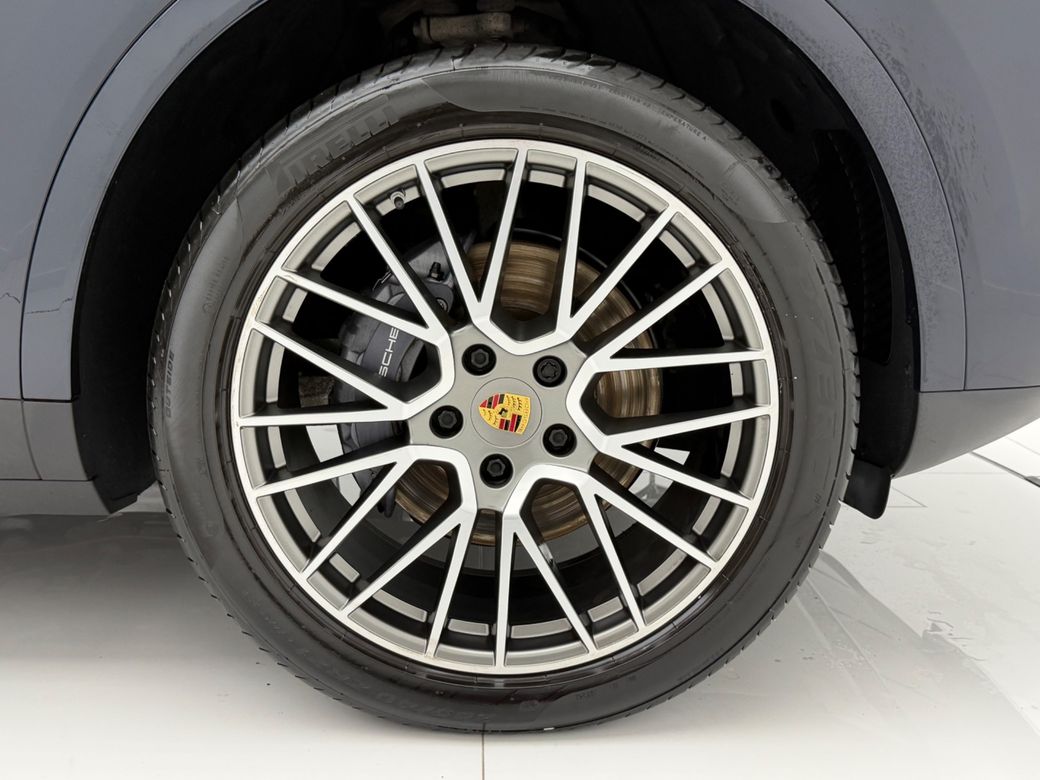 2022 Porsche Cayenne