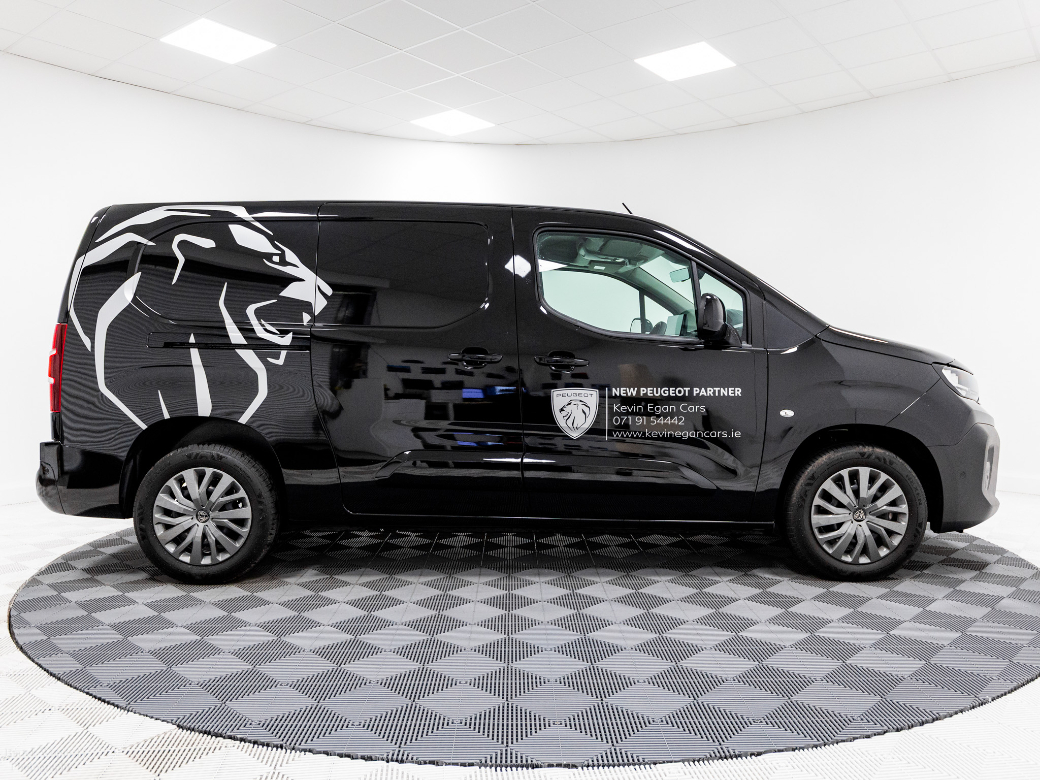 2026 Peugeot Partner