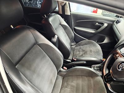 2015 Volkswagen Polo