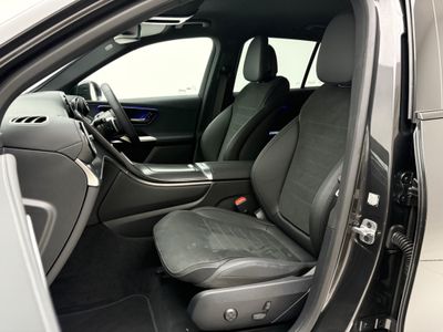 2025 Mercedes-Benz GLC Class