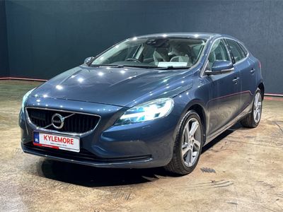 2017 Volvo V40