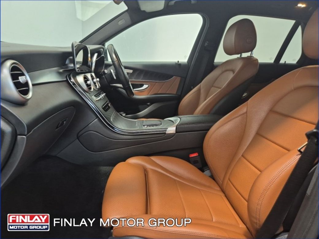 2022 Mercedes-Benz GLC Class