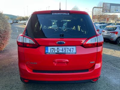 2017 Ford Grand C-Max