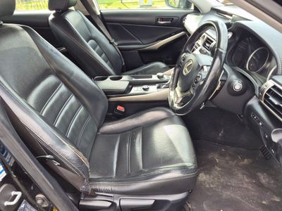 2015 Lexus IS