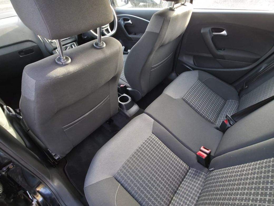 2017 Volkswagen Polo