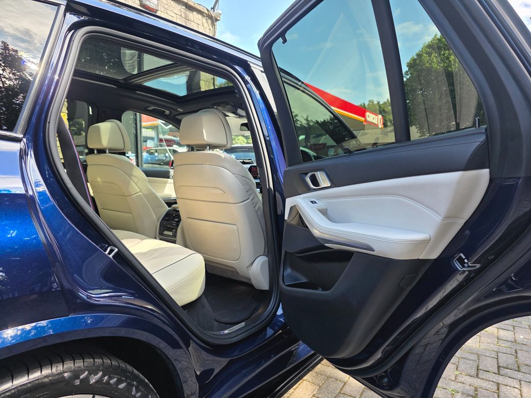 2021 BMW X5