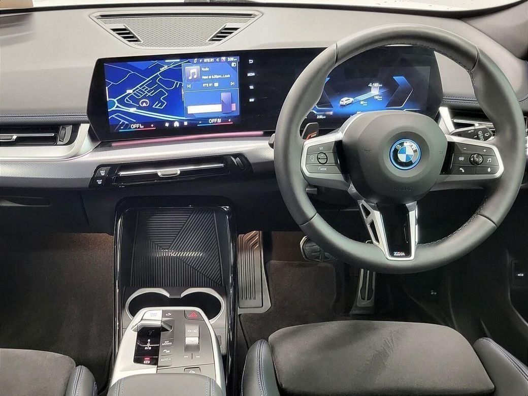 2025 BMW iX1