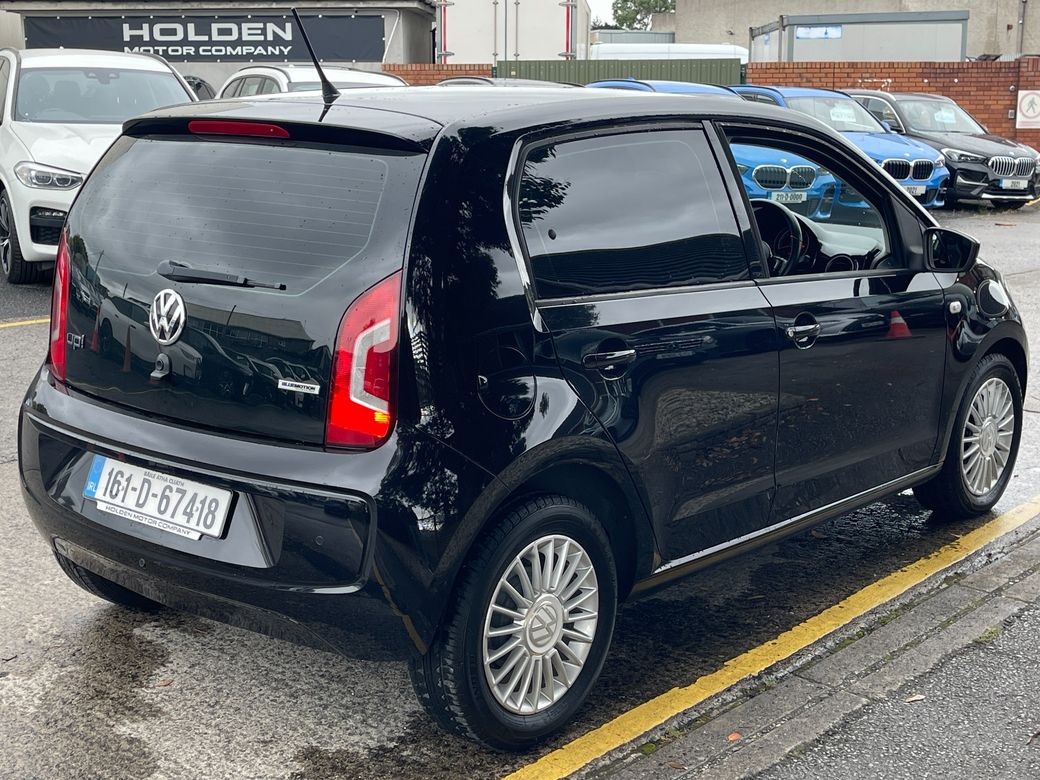 2016 Volkswagen up!