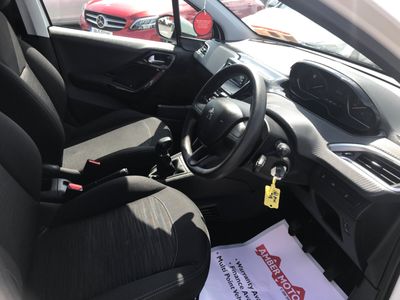2016 Peugeot 208