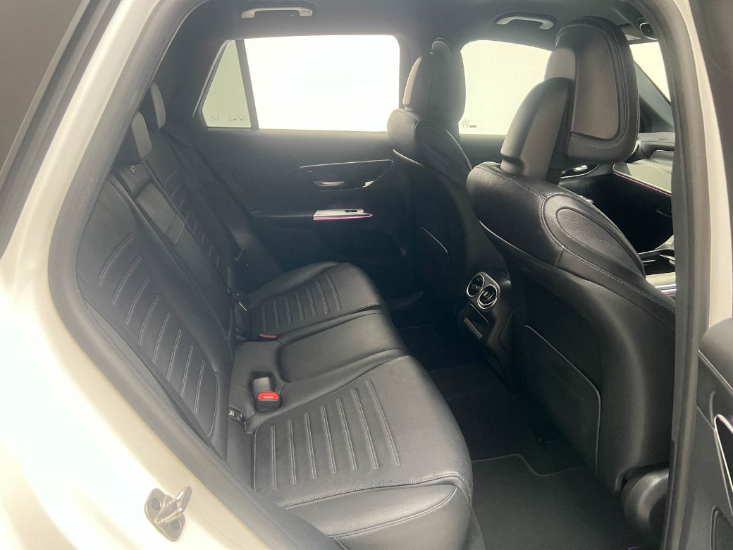 2024 Mercedes-Benz GLC Class