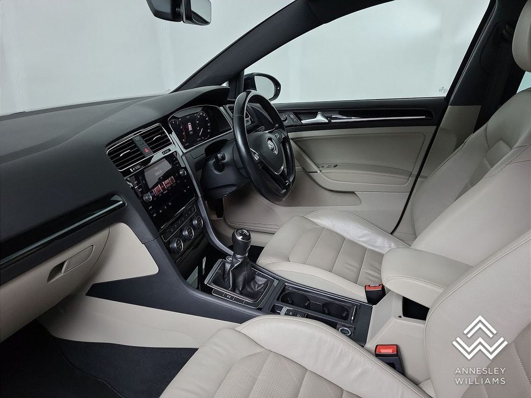 2020 Volkswagen Golf