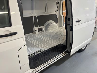 2021 Volkswagen Transporter