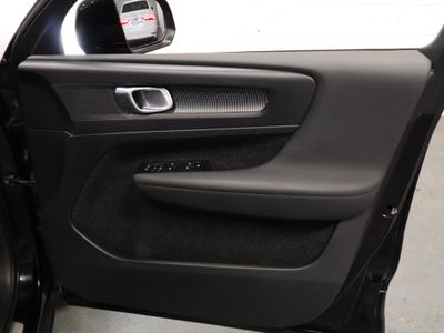 2020 Volvo XC40