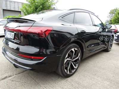 2022 Audi e-tron