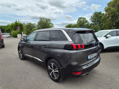2020 Peugeot 5008