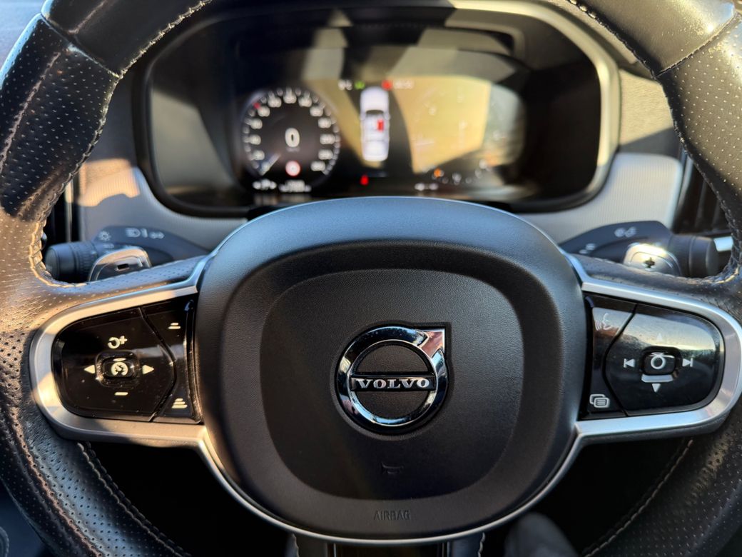 2018 Volvo S90