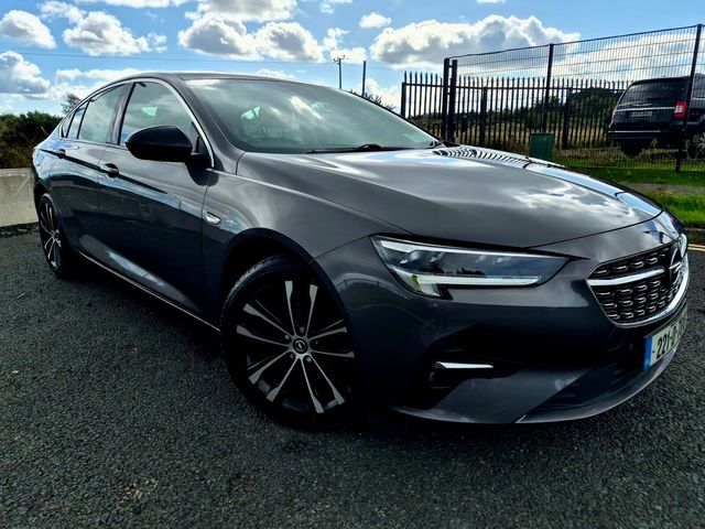 2022 Opel Insignia