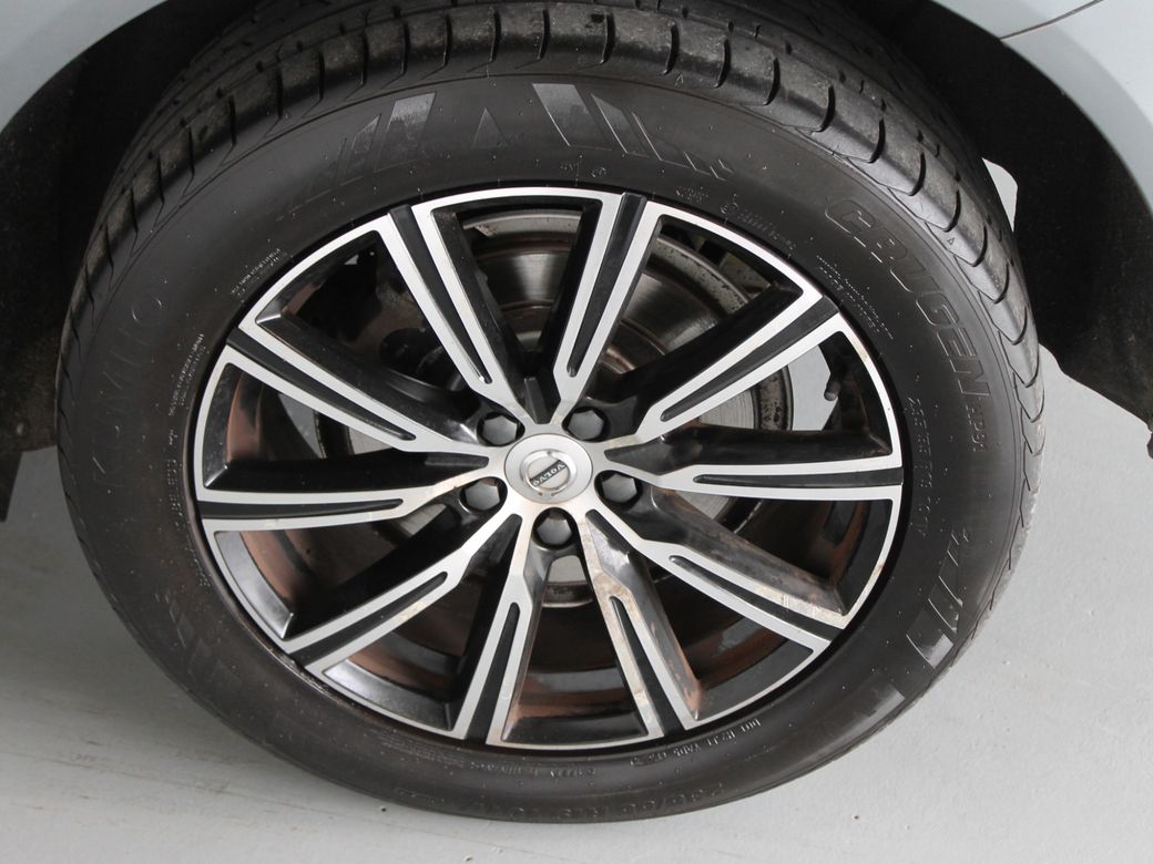 2021 Volvo XC60