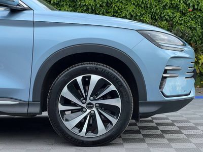 2025 BYD Seal U