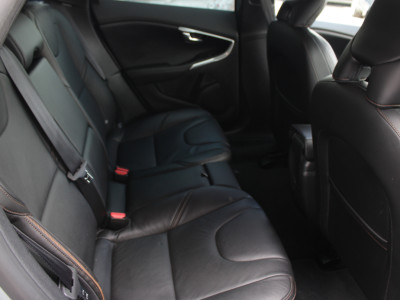 2015 Volvo V40
