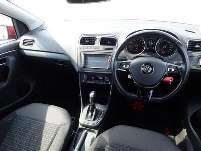 2017 Volkswagen Polo
