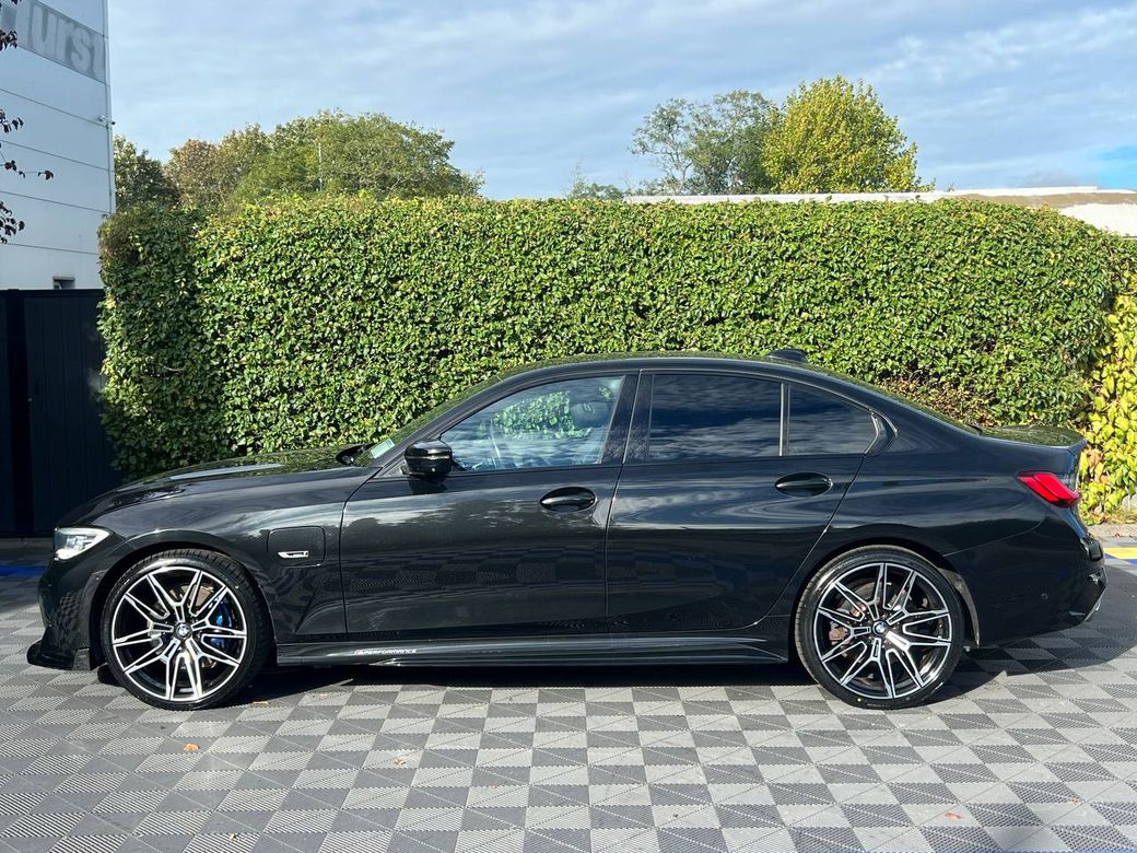 2022 BMW 3 Series