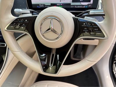 2022 Mercedes-Benz EQS