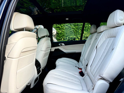 2019 BMW X7