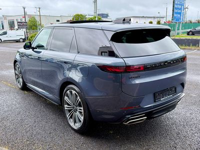 2025 Land Rover Range Rover Sport
