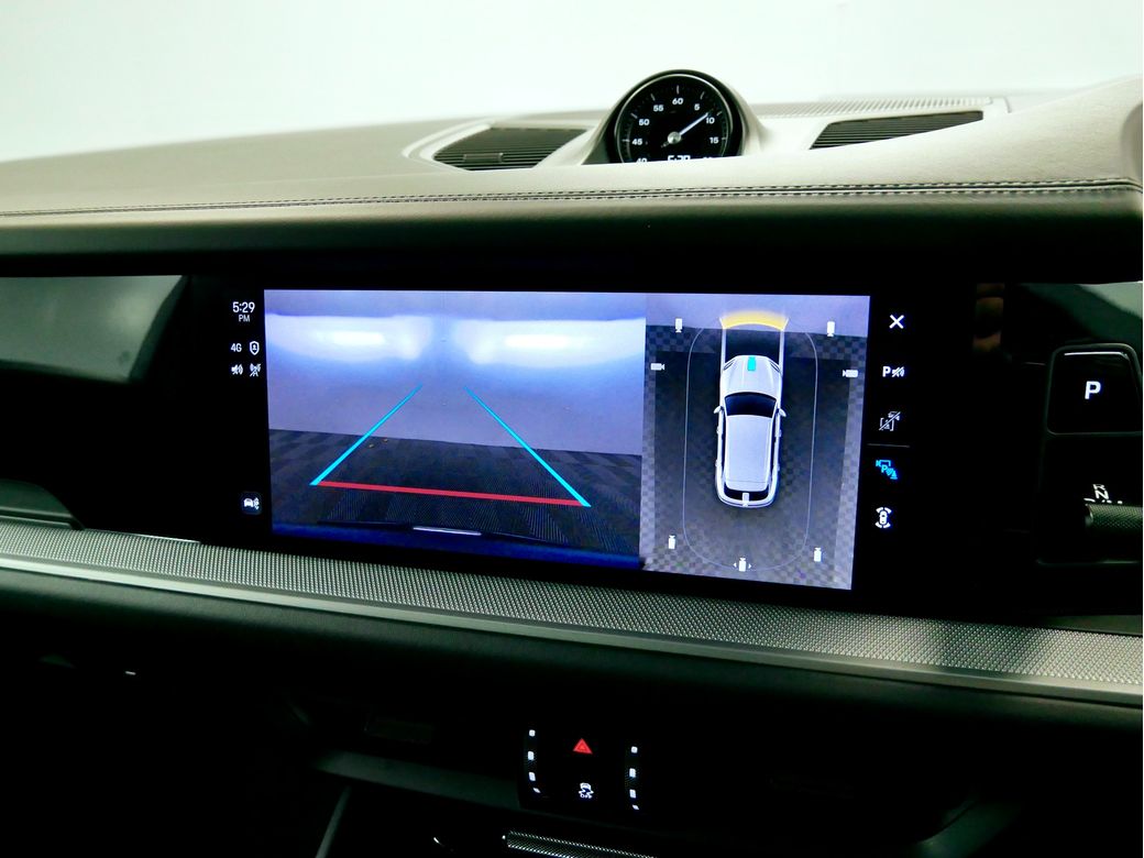 2025 Porsche Cayenne