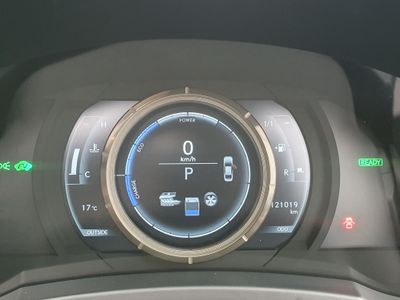 2015 Lexus IS 300h