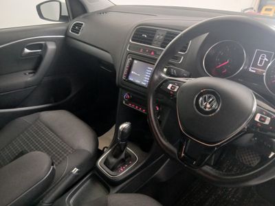 2017 Volkswagen Polo