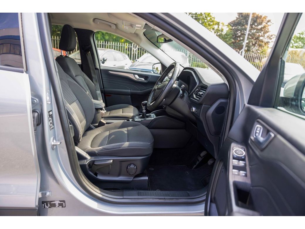 2022 Ford Kuga