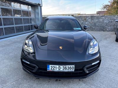 2022 Porsche Panamera