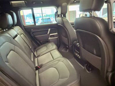 2023 Land Rover Defender